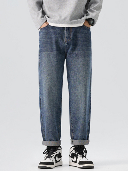 Hot-selling men's clothing, new style for all seasons, men's loose-fitting retro jeans