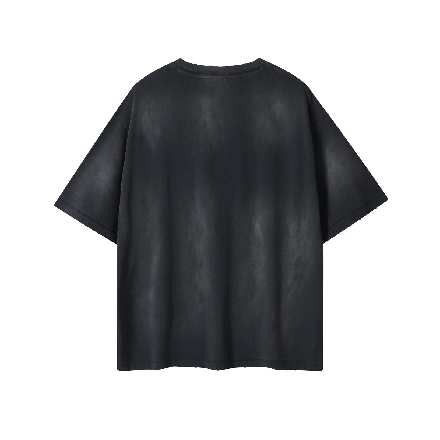The men's shirt is made of double-layered fabric with good breathability. It has a retro and nostalgic street style.