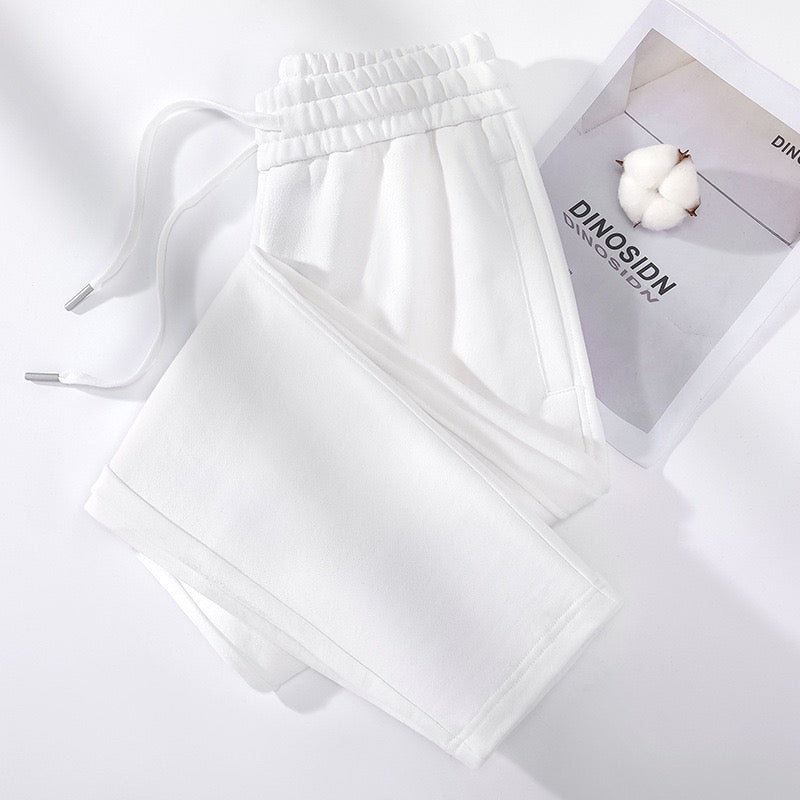 26 Women's White Straight-Leg Pants, Drapey Trendy Casual Sports Trousers