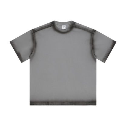 Men's T-shirt solid color spray painted and washed with water to make old T-shirt