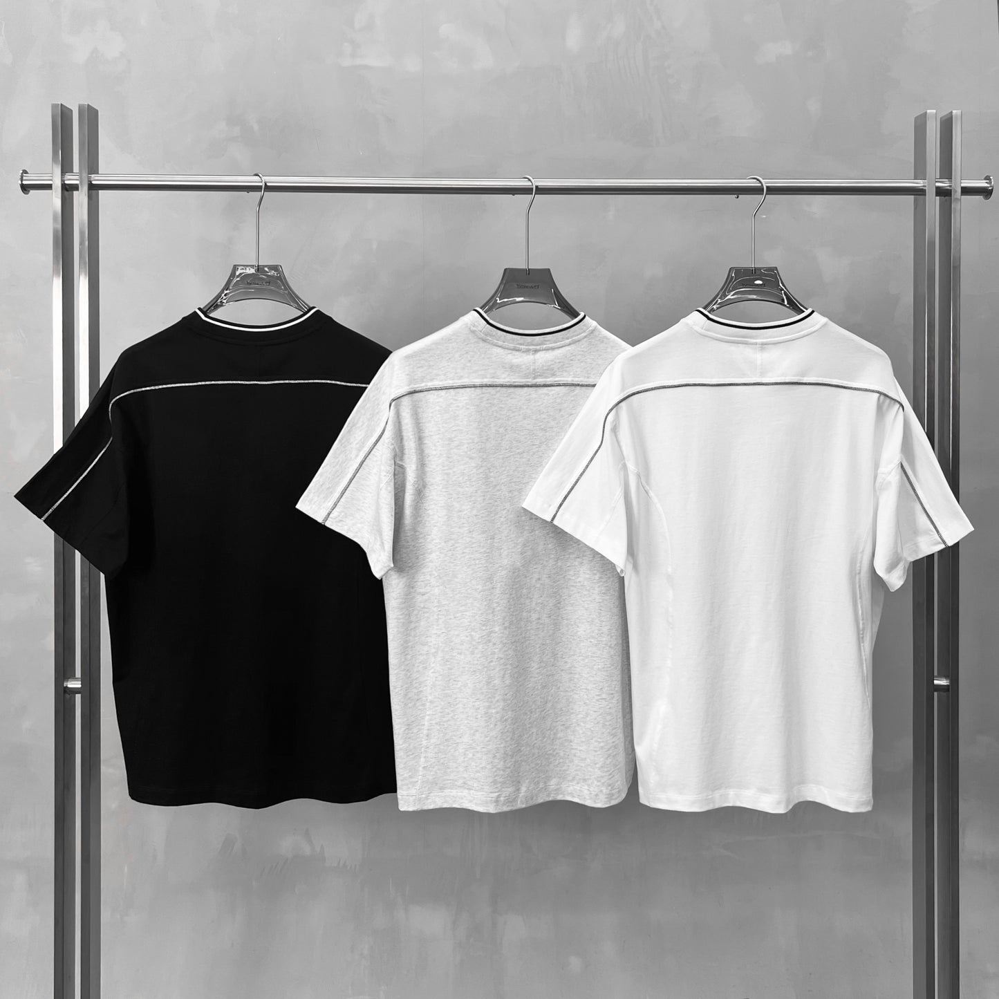 Men's Color-Blocked Topstitched Drop-Shoulder T-Shirt