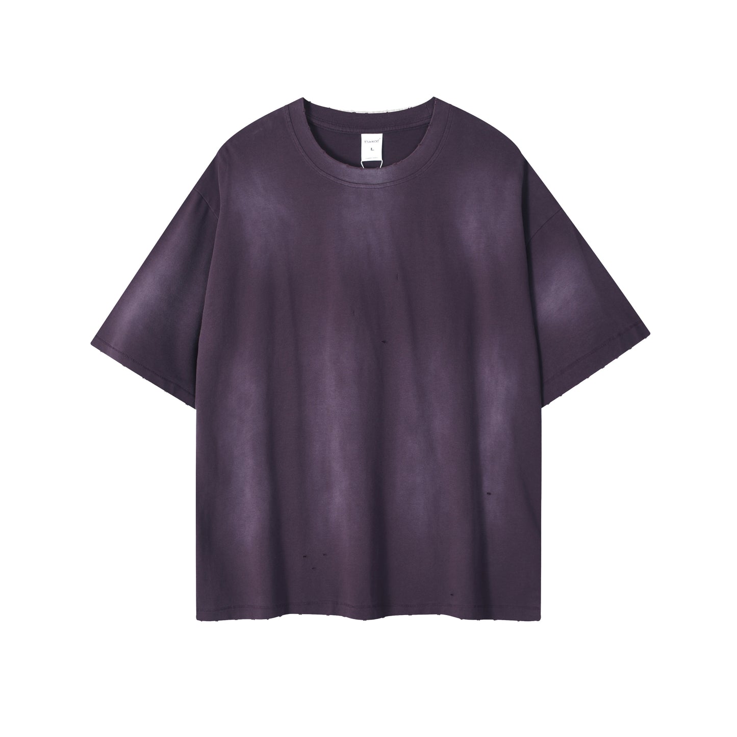 The men's shirt is made of double-layered fabric with good breathability. It has a retro and nostalgic street style.