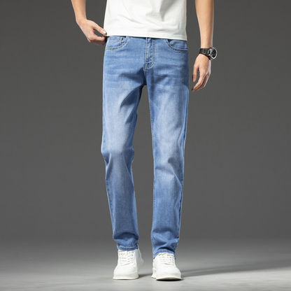 Trendy cotton casual straight leg jeans for men, 2026 new summer style, fashionable and versatile, loose fit, light color.